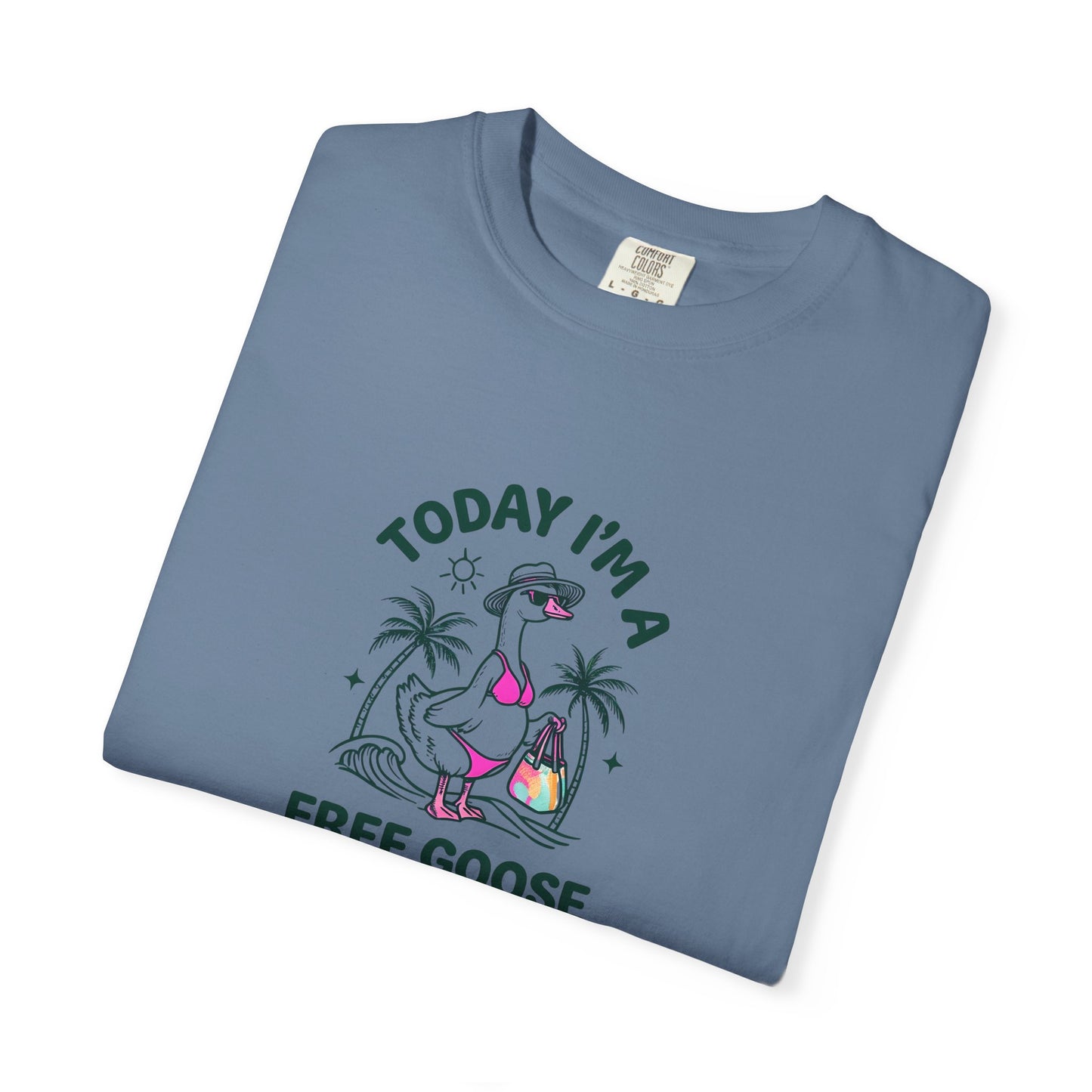 Silly Goose Beach Vibes T-shirt, Fun Beach Graphic Tee, Summer Wildlife Shirt, Colorful Animal Top, Vacation Apparel