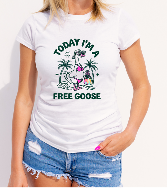 Silly Goose Beach Vibes T-shirt, Fun Beach Graphic Tee, Summer Wildlife Shirt, Colorful Animal Top, Vacation Apparel